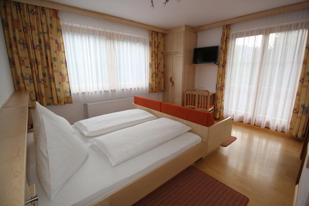 Hotel Garni Haus Anita Liesing Zewnętrze zdjęcie